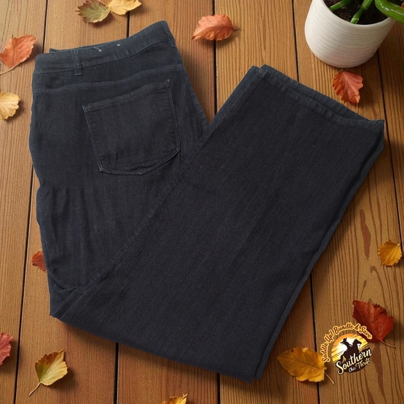 Avenue Denim - AVENUE DENIM - 18A Blue / Black Straight Jeans Classic Style